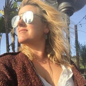 Meet your Posher, Erin